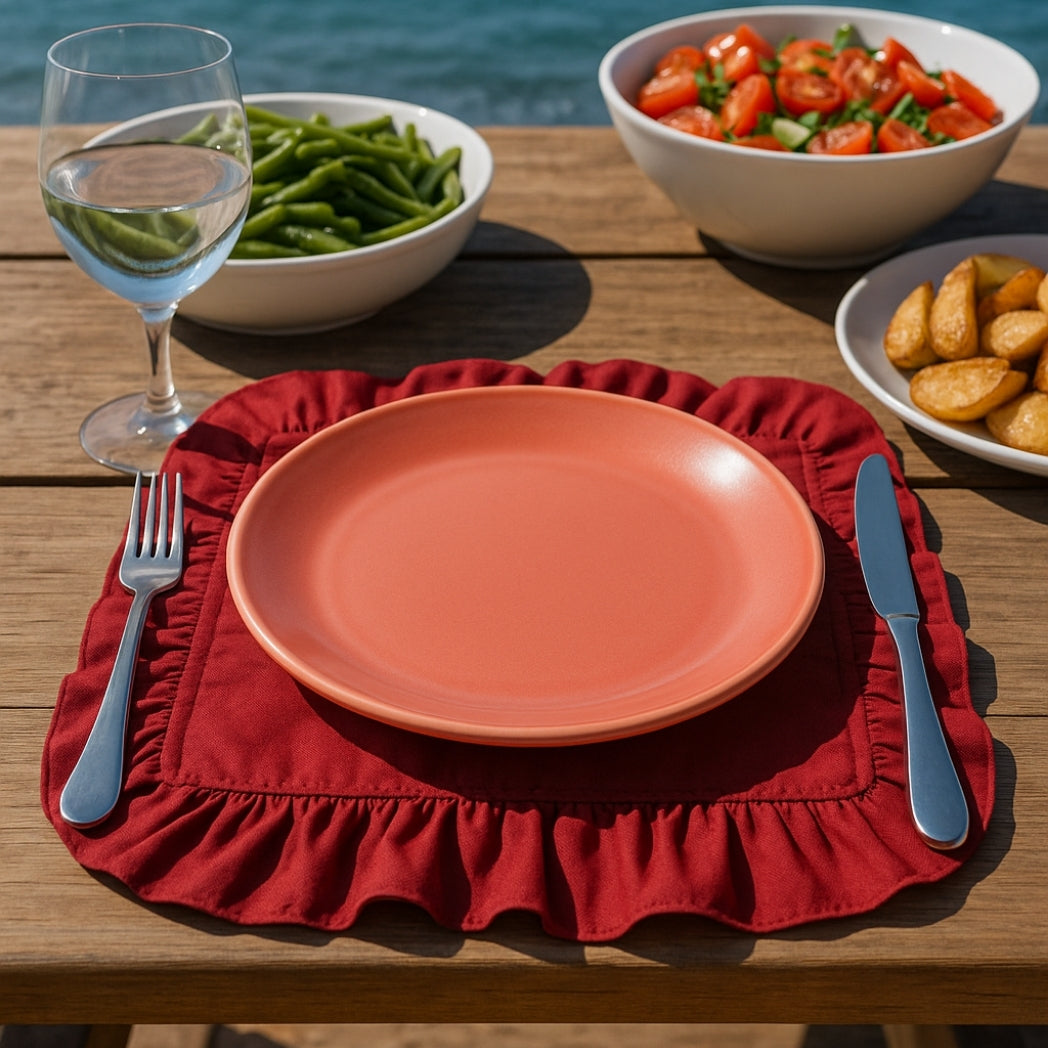 Kırmızı Fırfırlı Dikdörtgen Amerikan Servis Homerest