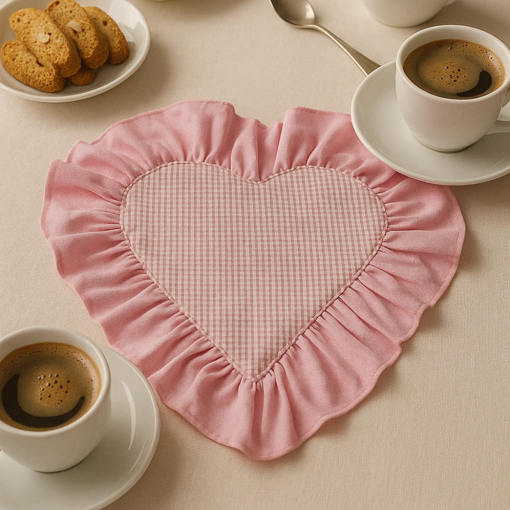 Pembe Fırfırlı Pötikare Kalp Amerikan Servis Homerest
