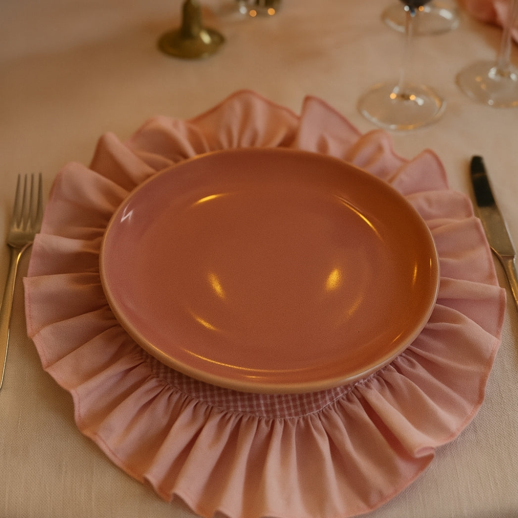 Pembe Fırfırlı Pötikare Yuvarlak Amerikan Servis Homerest