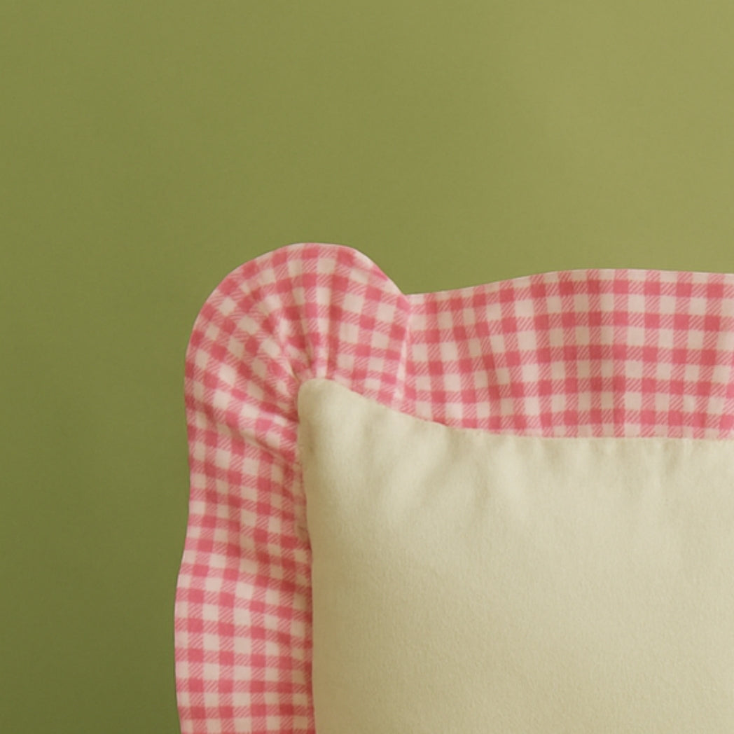 Pembe Pötikare Fırfırlı Ekru Kare Kırlent Kılıfı Homerest